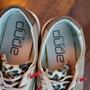 Hey dude shoes